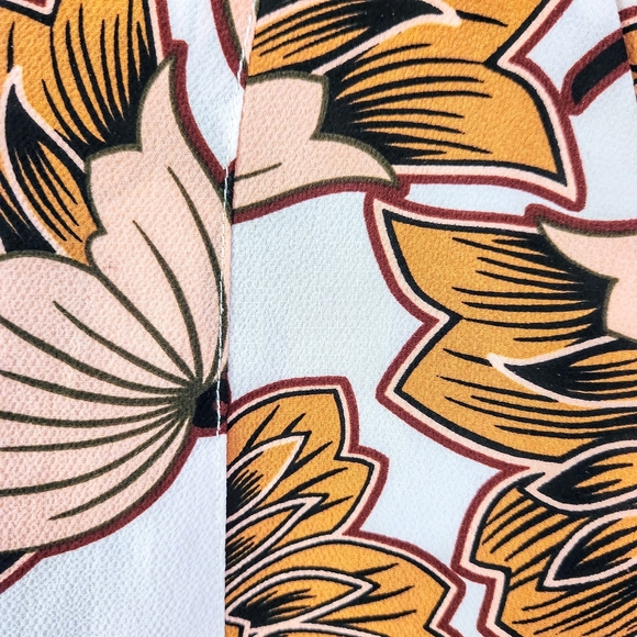 Topshop Petite Floral Print Wide-leg Crop Pants - Picture 3 of 5